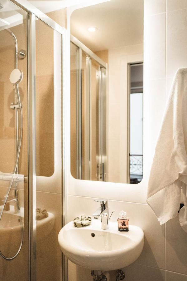 La Maison Montparnasse Париж Екстериор снимка